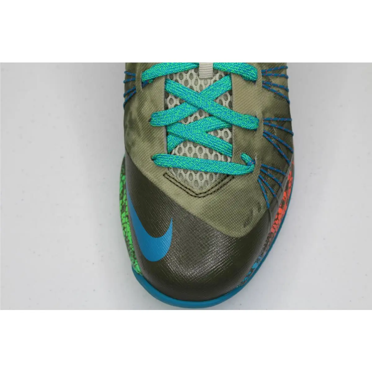 Nike shoes - Multi-Color 5