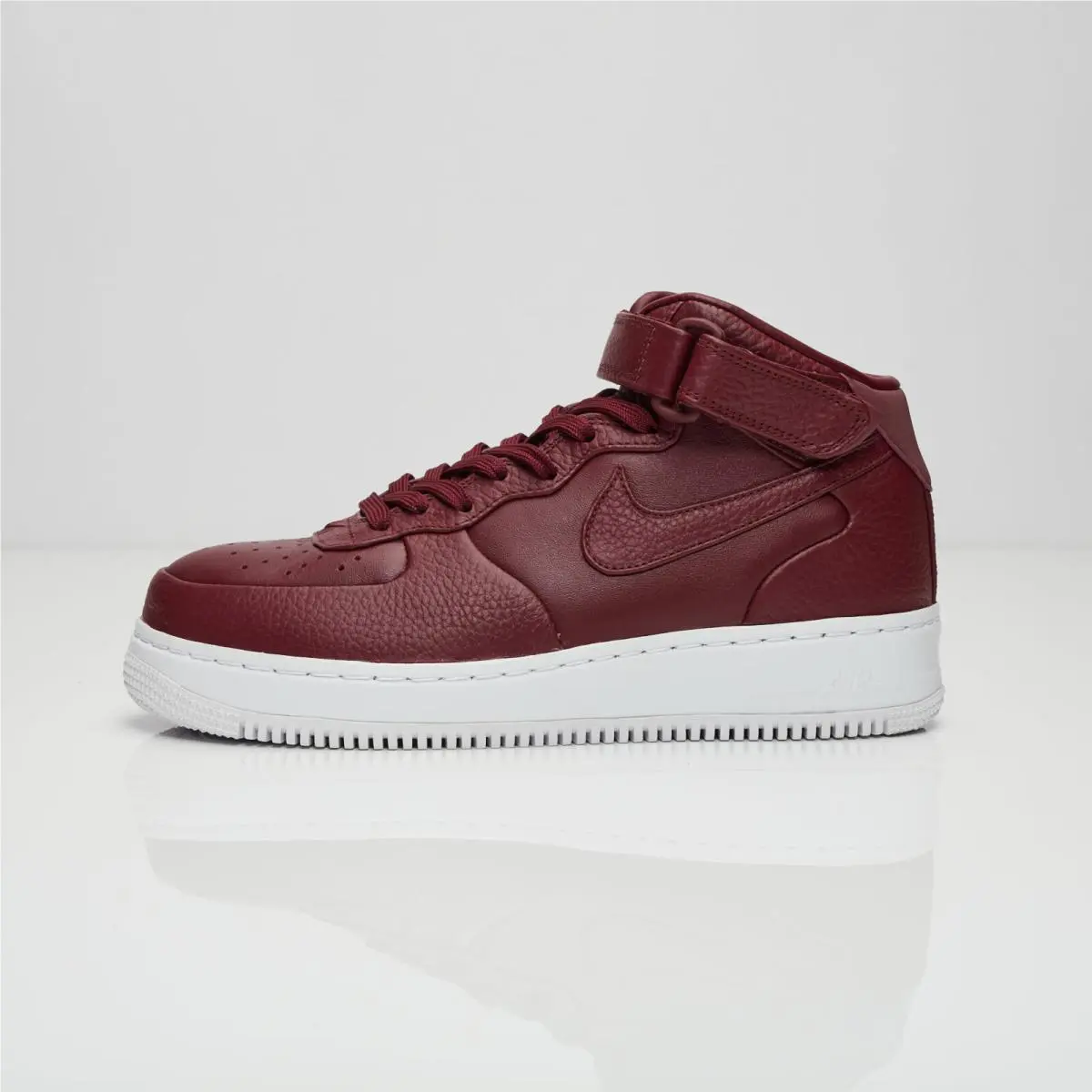 Nike shoes - Nike Air Force 1 - Air Force - 819677-661 - Night Maroon 1