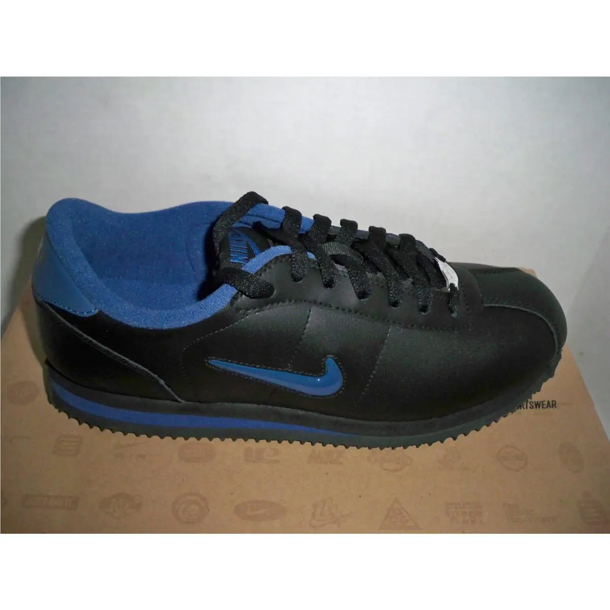 Nike shoes - Nike Cortez - Cortez - Black 1