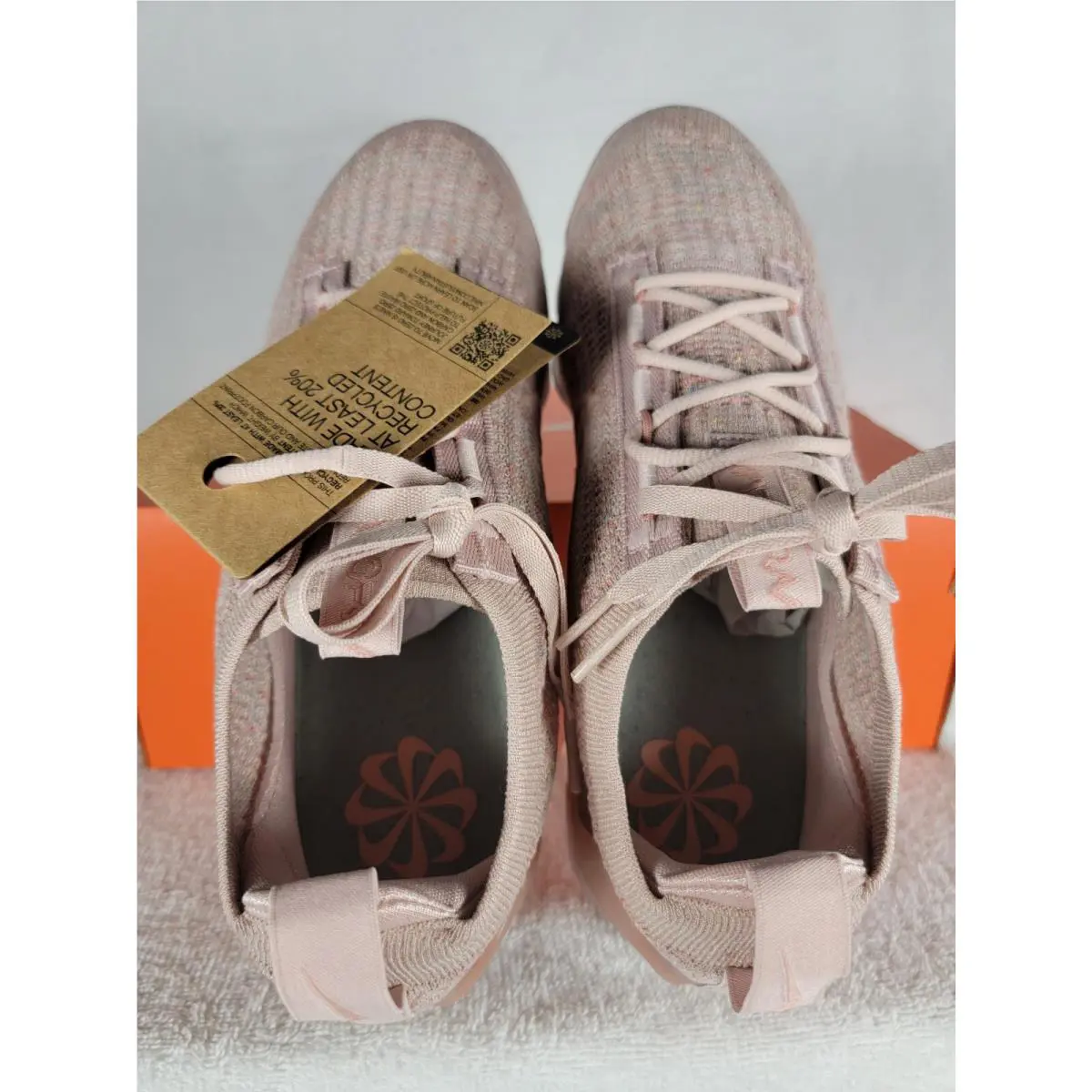 Nike shoes - Nike Air VaporMax Flyknit - Air VaporMax Flyknit - Pink (UPC: 195869223636) 12