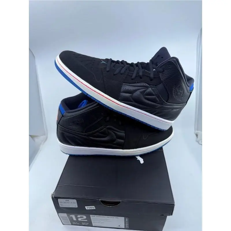 Nike shoes - Black 1