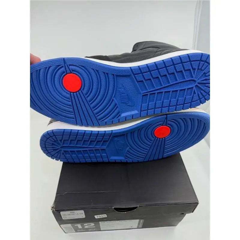 Nike shoes - Black 5
