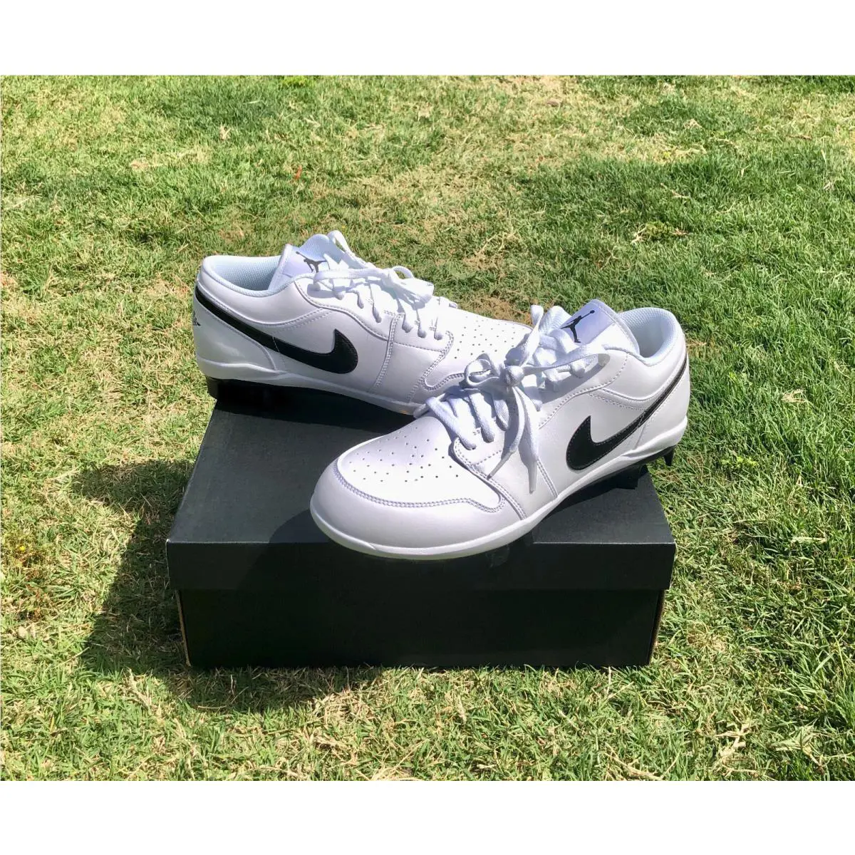 Nike shoes - Jordan 1 Low - Low - CJ8524100 - White 0