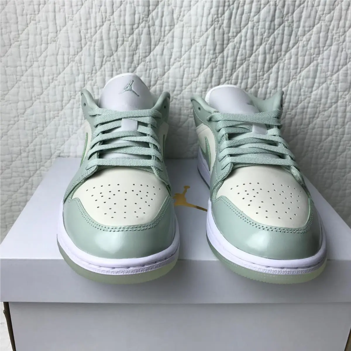 Nike shoes - Air Jordan 1 Low SE - HF4078-100 - Sail/Seafoam Metallic Silver 3