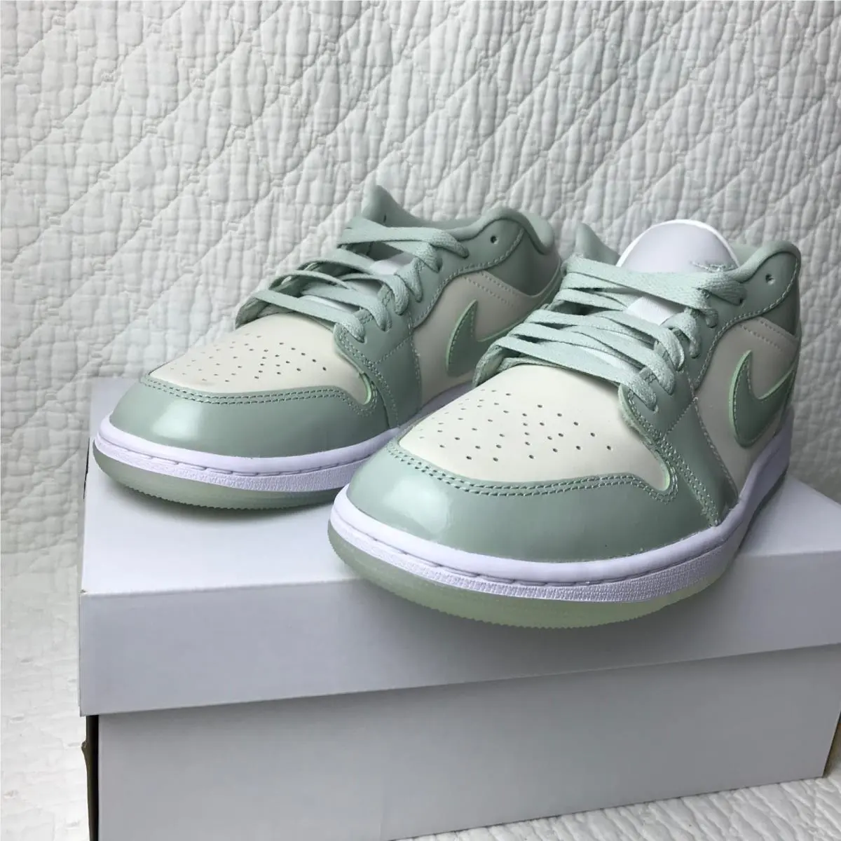 Nike shoes - Air Jordan 1 Low SE - HF4078-100 - Sail/Seafoam Metallic Silver 5