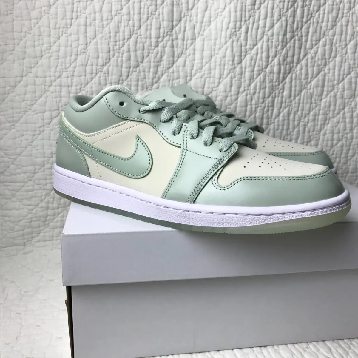 Nike shoes - Air Jordan 1 Low SE - HF4078-100 - Sail/Seafoam Metallic Silver 7