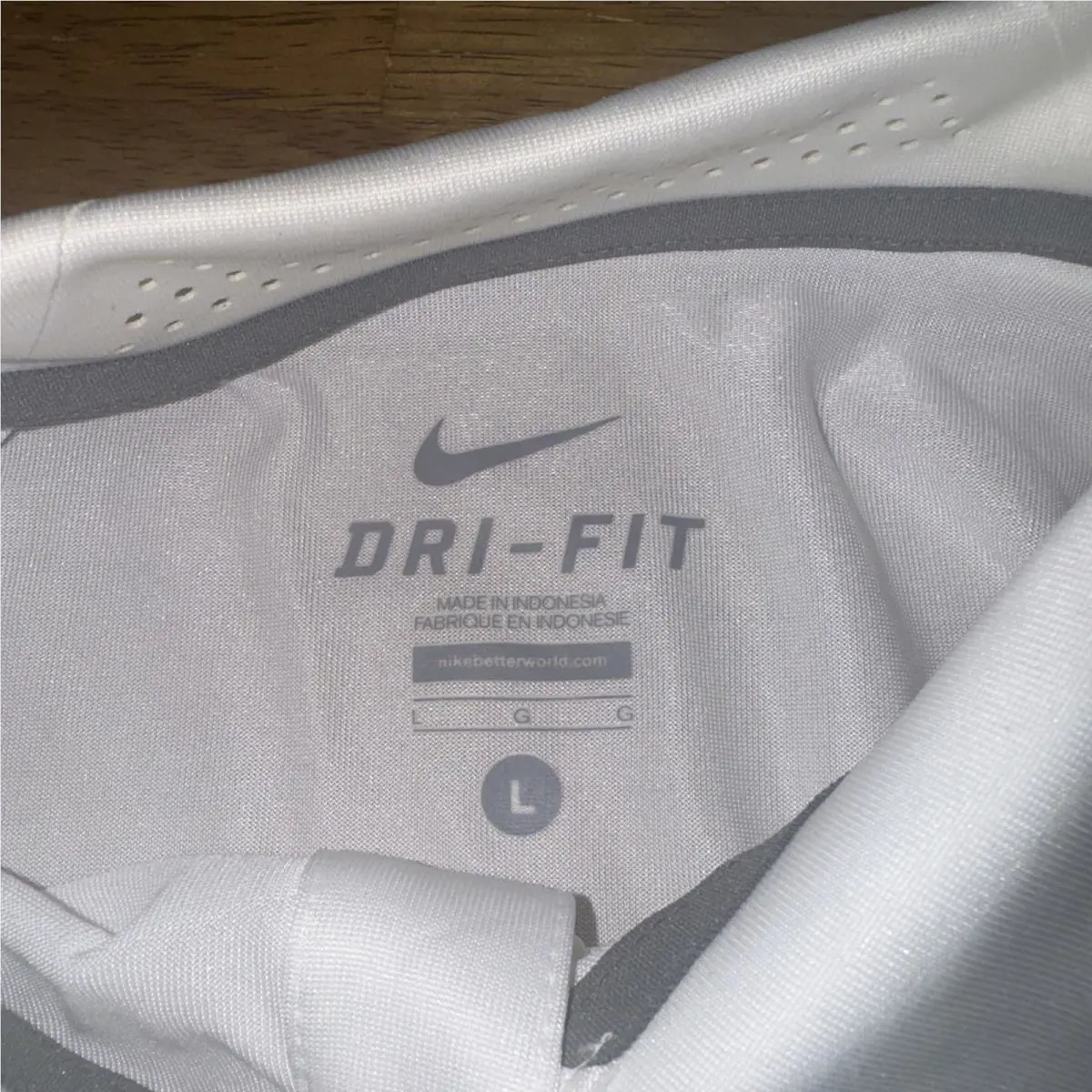 Nike clothing - Nike Dri-Fit - White (UPC: 0806491935261) 4
