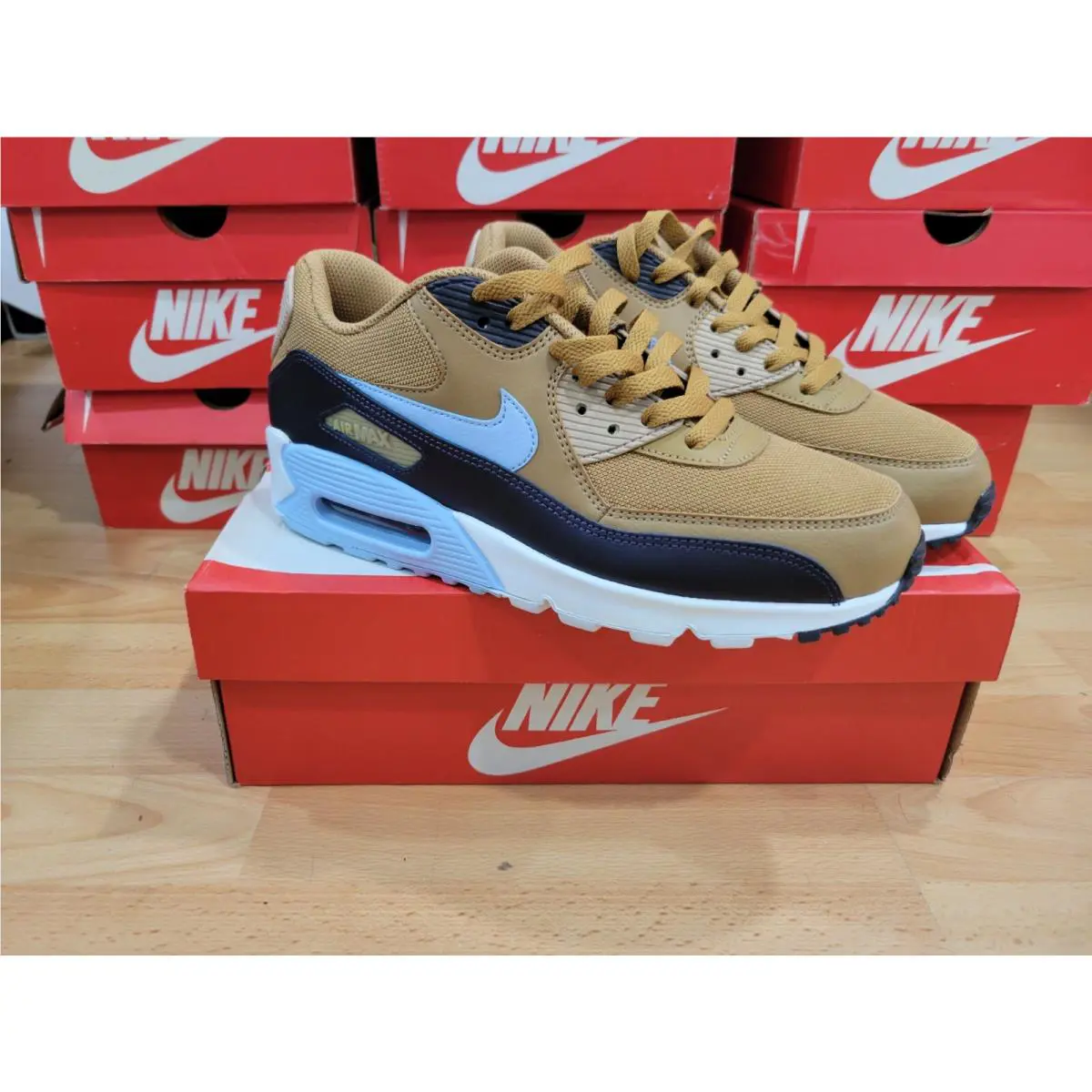 Nike shoes - Nike Air Max 90 Essential - AJ1285-202 - Brown (UPC: 886668967981) 1