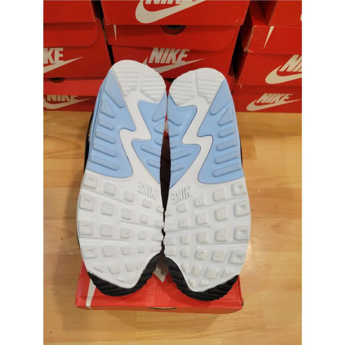Nike shoes - Nike Air Max 90 Essential - AJ1285-202 - Brown (UPC: 886668967981) 5