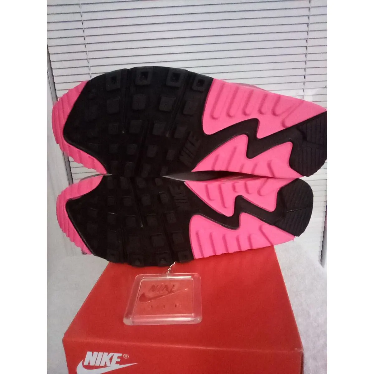 Nike shoes - NIKE AIR MAX III - AIR MAX III - White, Pink, Blue, Grey 3