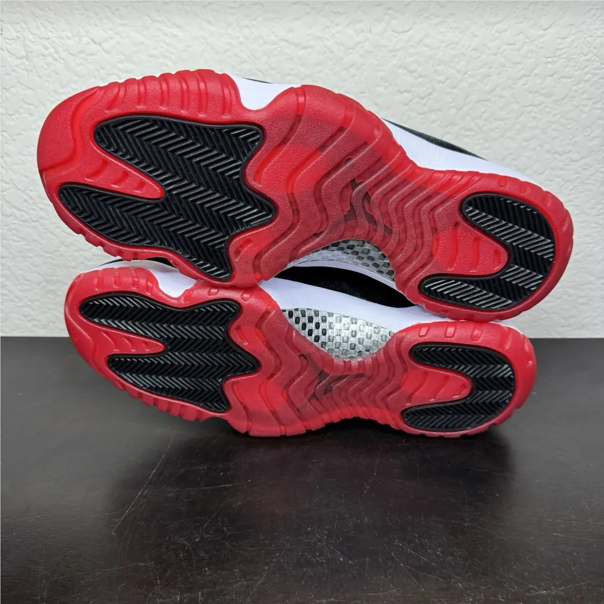 Nike shoes - Air Jordan Retro - Air Retro - Multicolor 9