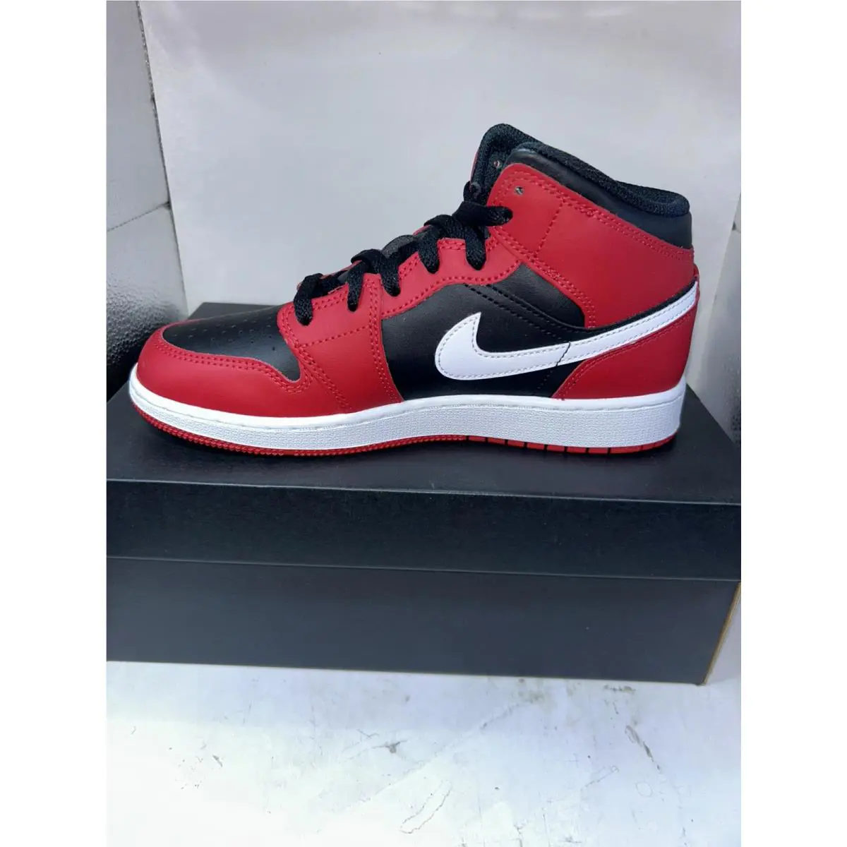 Nike shoes - Air Jordan 1 Mid - Air Mid - Black 1