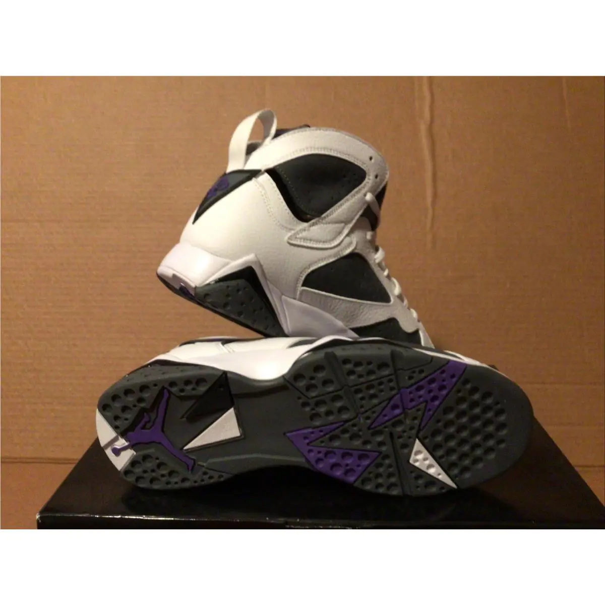 Nike shoes - Air Jordan 7 - Air - White 0