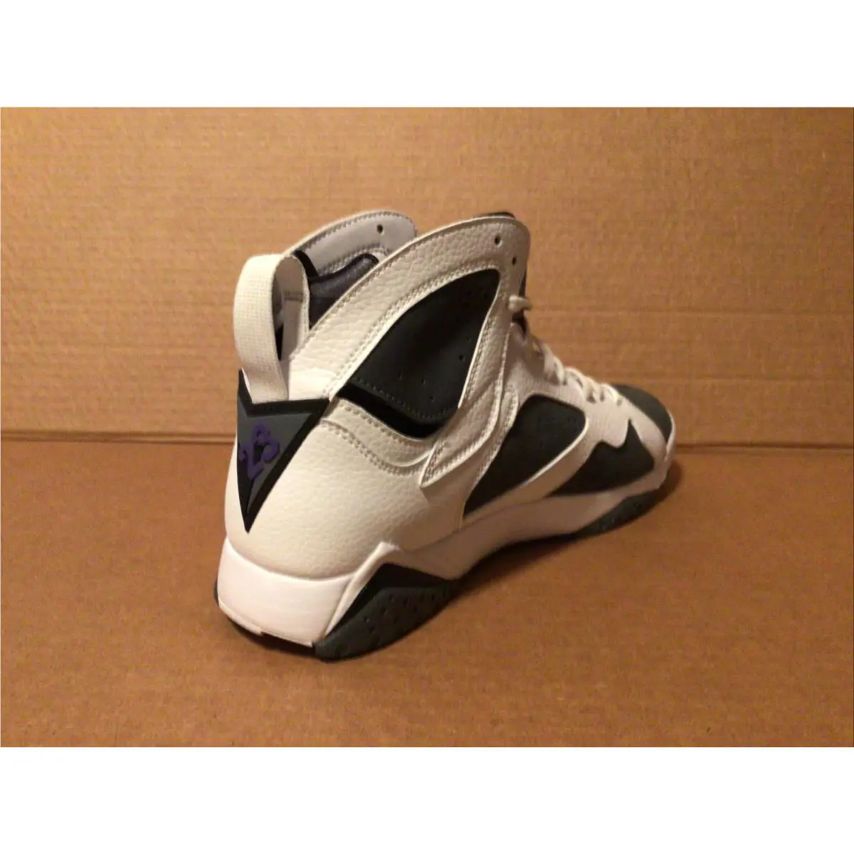 Nike shoes - Air Jordan 7 - Air - White 2