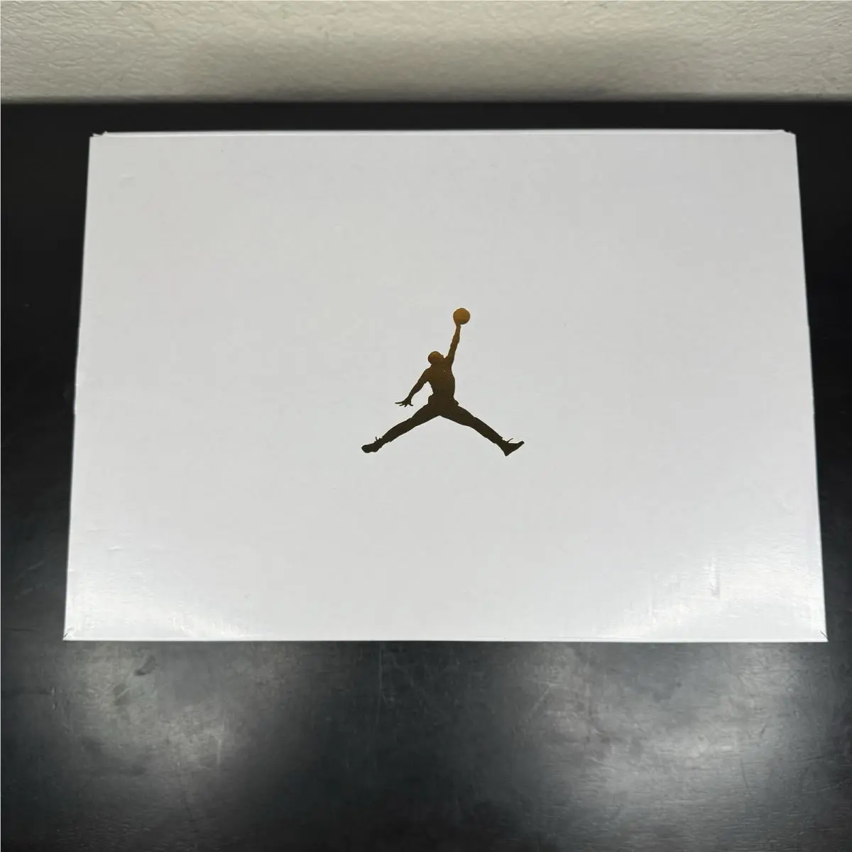 Nike shoes - Air Jordan 11 - Air - Neapolitan 9