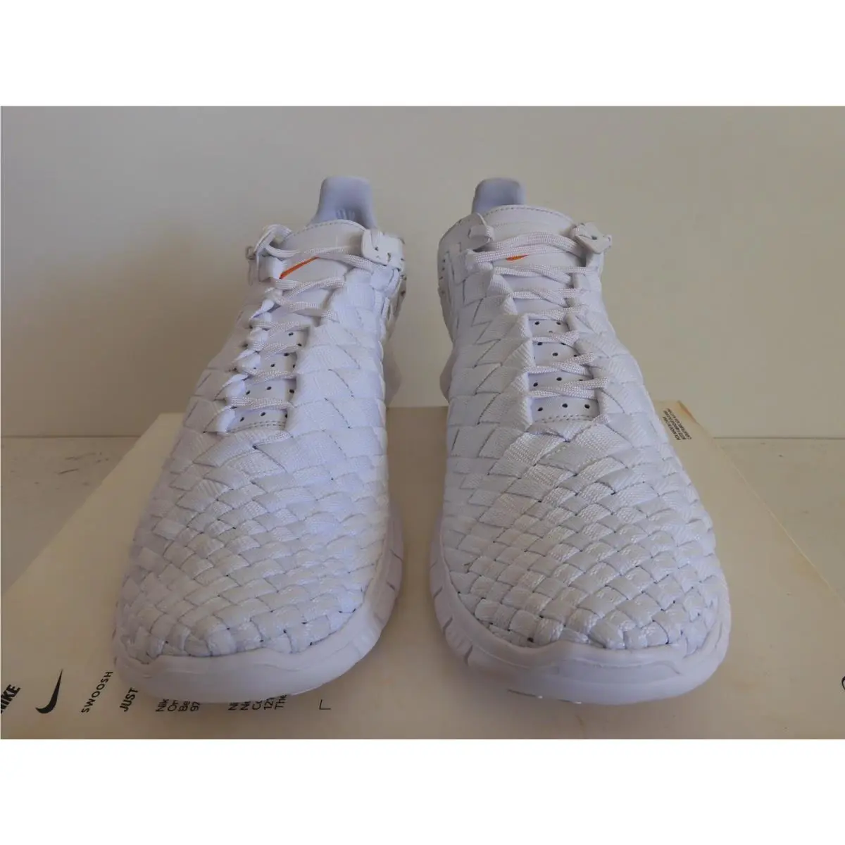 Nike shoes - Nike Free Inneva - Free Inneva - 705797 110 - White (UPC: 888408354334) 1