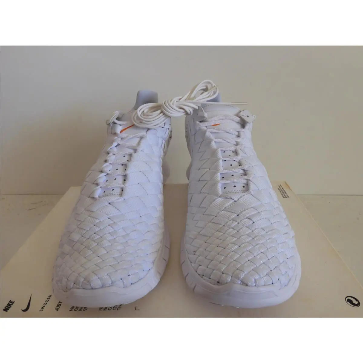 Nike shoes - Nike Free Inneva - Free Inneva - 705797 110 - White (UPC: 888408354334) 2