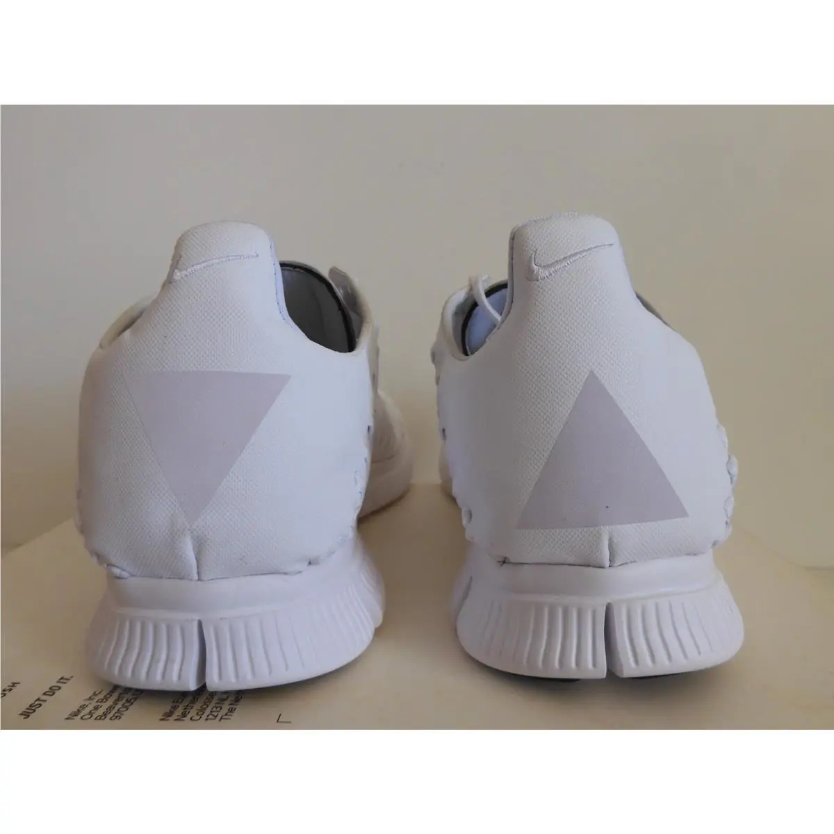 Nike shoes - Nike Free Inneva - Free Inneva - 705797 110 - White (UPC: 888408354334) 3