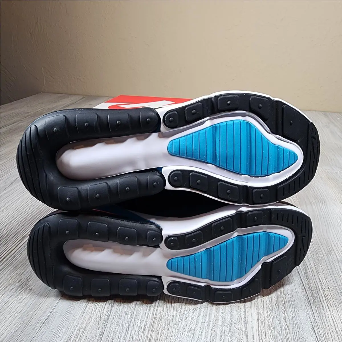 Nike shoes - Nike Air Max 270 - Air Max - Black 3
