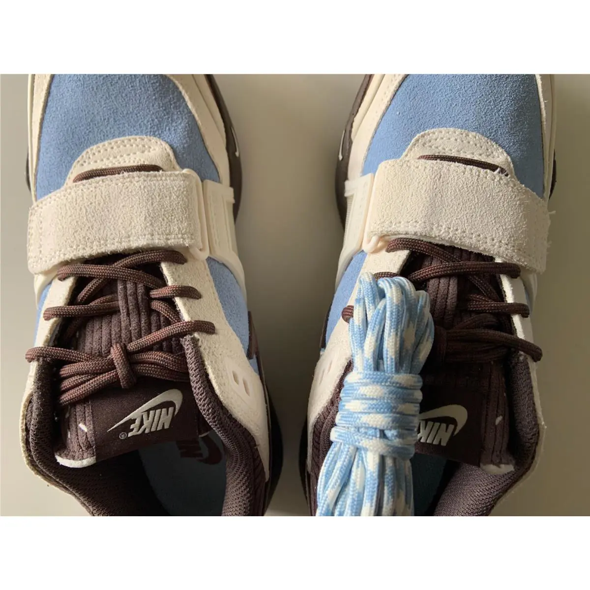 Nike shoes - Pale Ivory and Leche Blue (UPC: 197859049097) 6