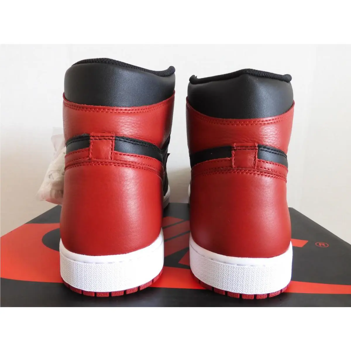 Nike shoes - Air Jordan 1 - Air - 555088-001 - Black (UPC: 091206743259) 2