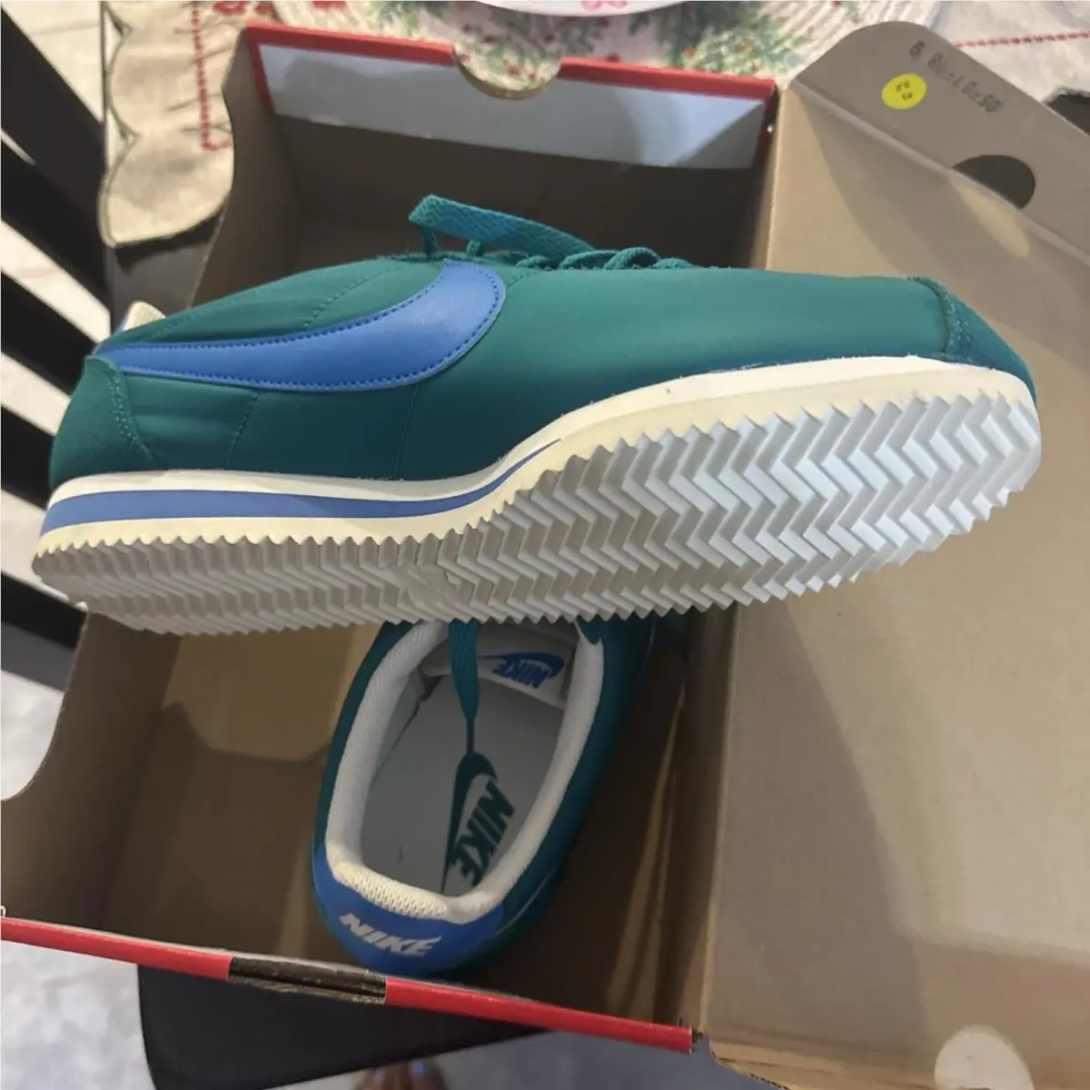 Nike shoes - Green 1