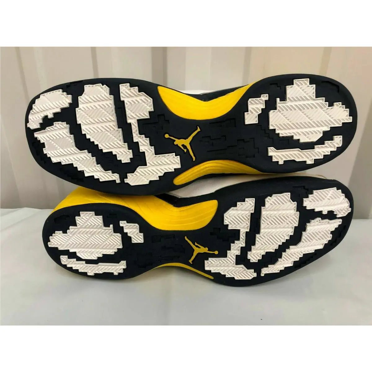 Nike shoes - Nike Jordan Jumpman J`Madness Cal Berkeley Player Exclusive PE - 302372-171 - White (UPC: 820652212701) 5