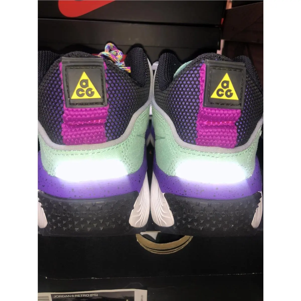 Nike shoes - Nike ACG Dog Mountain - ACG Dog Mountain - AQ0916-300 - Emerald Rise/Black/Hyper Magenta/Tour Yellow, Manufacturer: Emerald Rise/Black/Hyper Magenta/Tour Yellow 5
