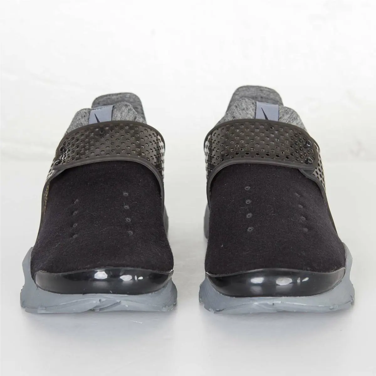 Nike shoes - Nike Sock Dart - Sock Dart - 834669-001 - Cool Grey 0