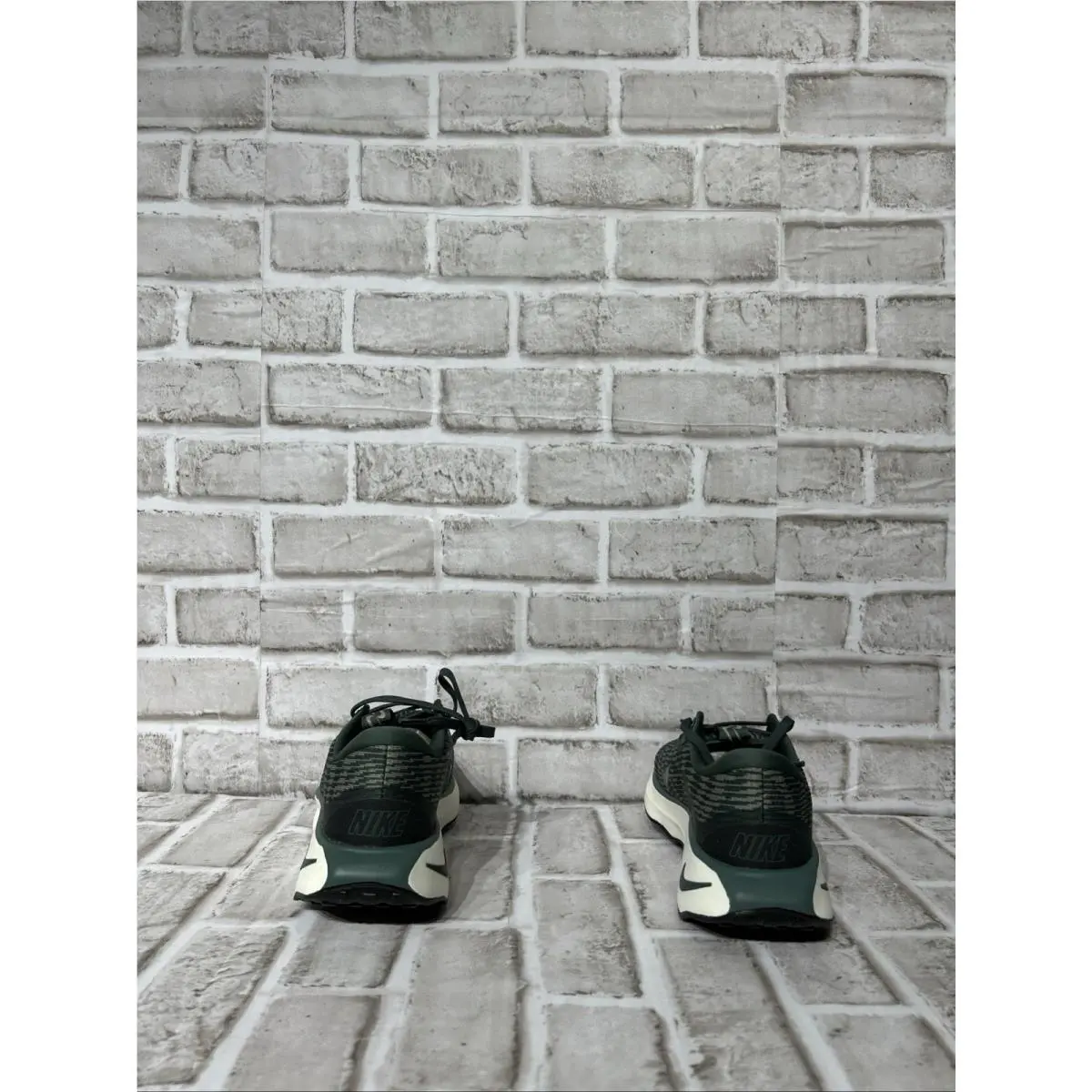 Nike shoes - Nike Motiva - Motiva - DV1238-301 - Green (UPC: 197600652859) 3