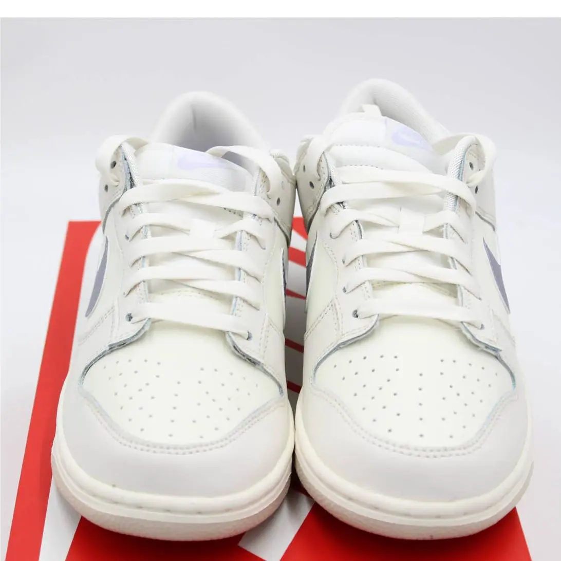 Nike shoes - White (UPC: 196604403030) 1