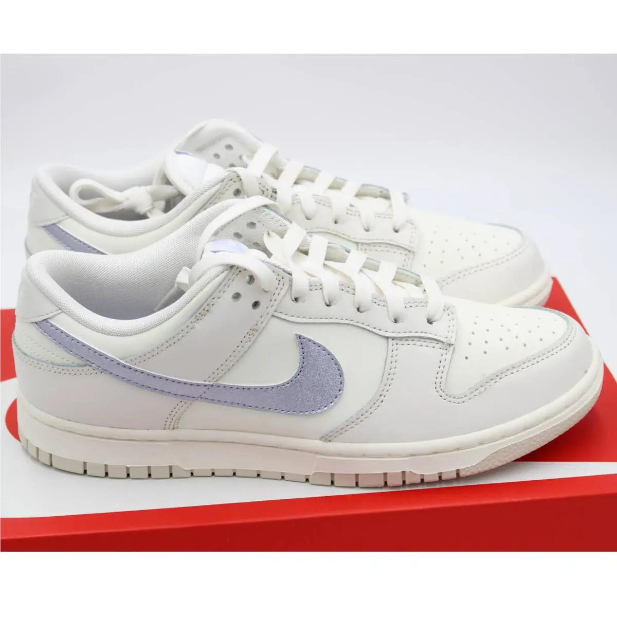 Nike shoes - White (UPC: 196604403030) 2