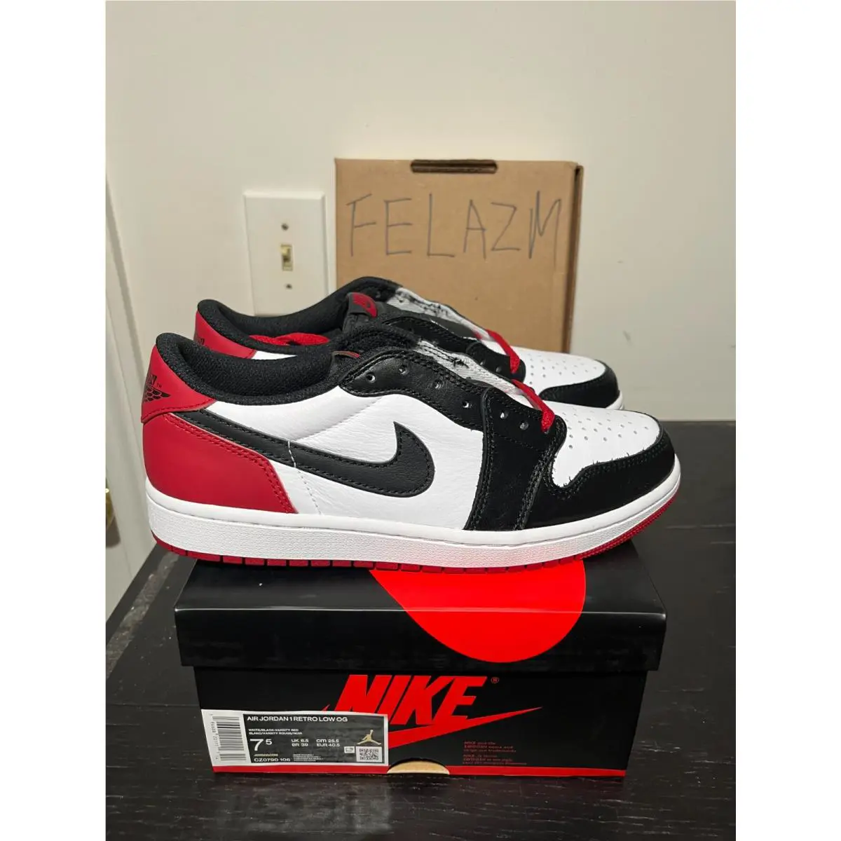 Nike shoes - Multicolor 1