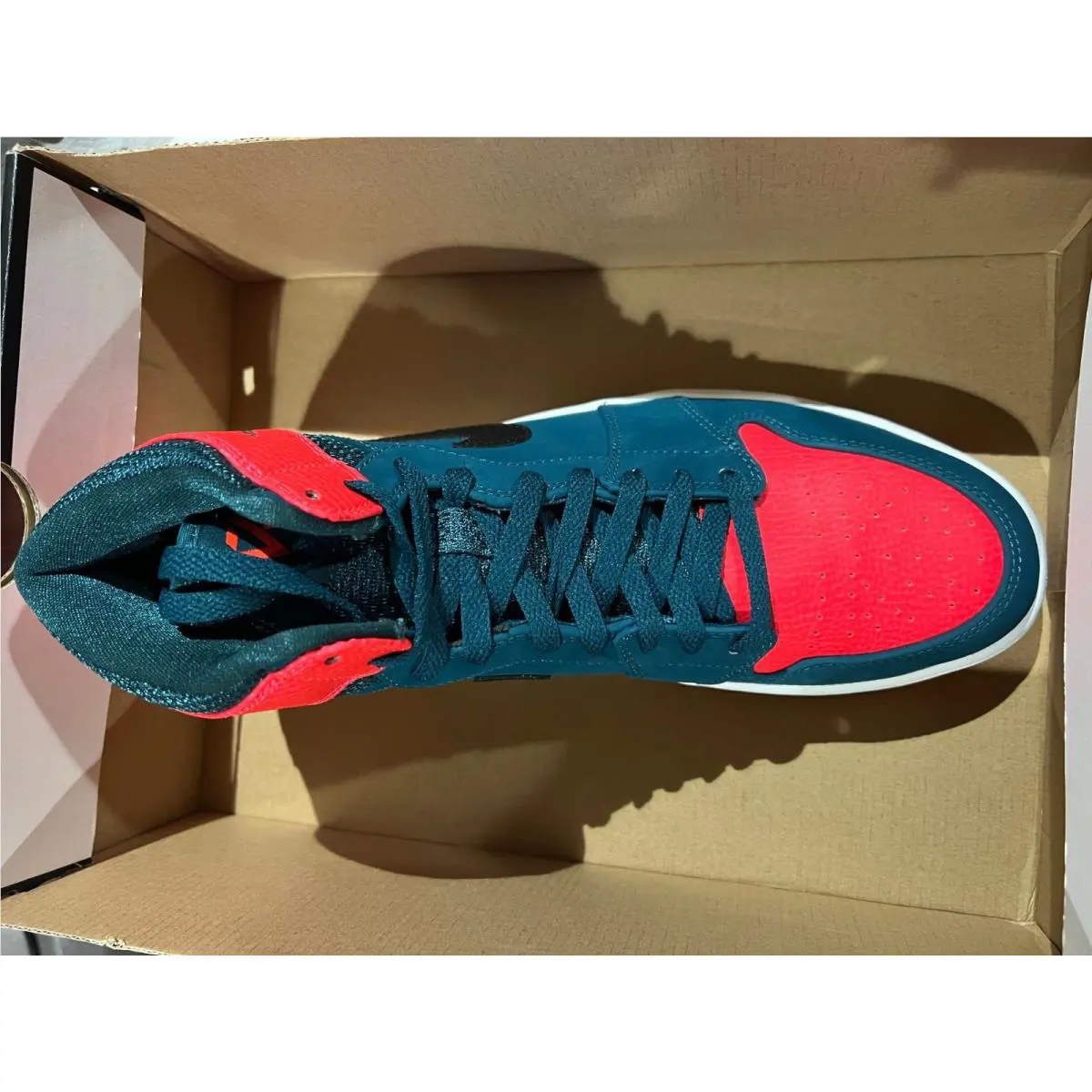 Nike shoes - Air Jordan 1 - Air - 332550 - Teal/Black Infrared 23 White (UPC: 888408077387) 0