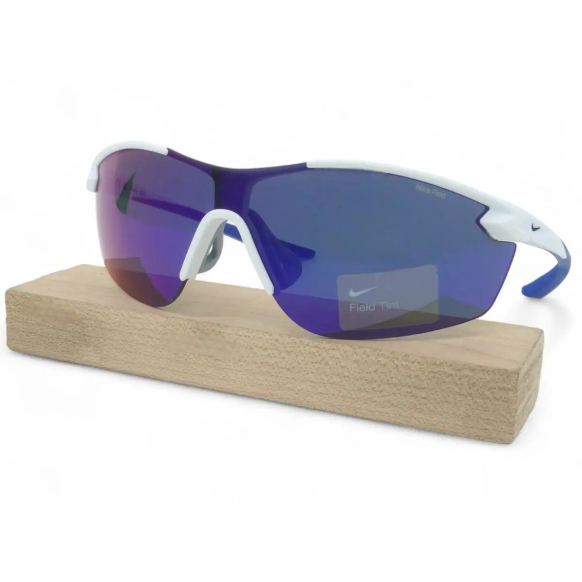 FZ9301-100 Unisex Nike Victory Elite Team Sunglasses