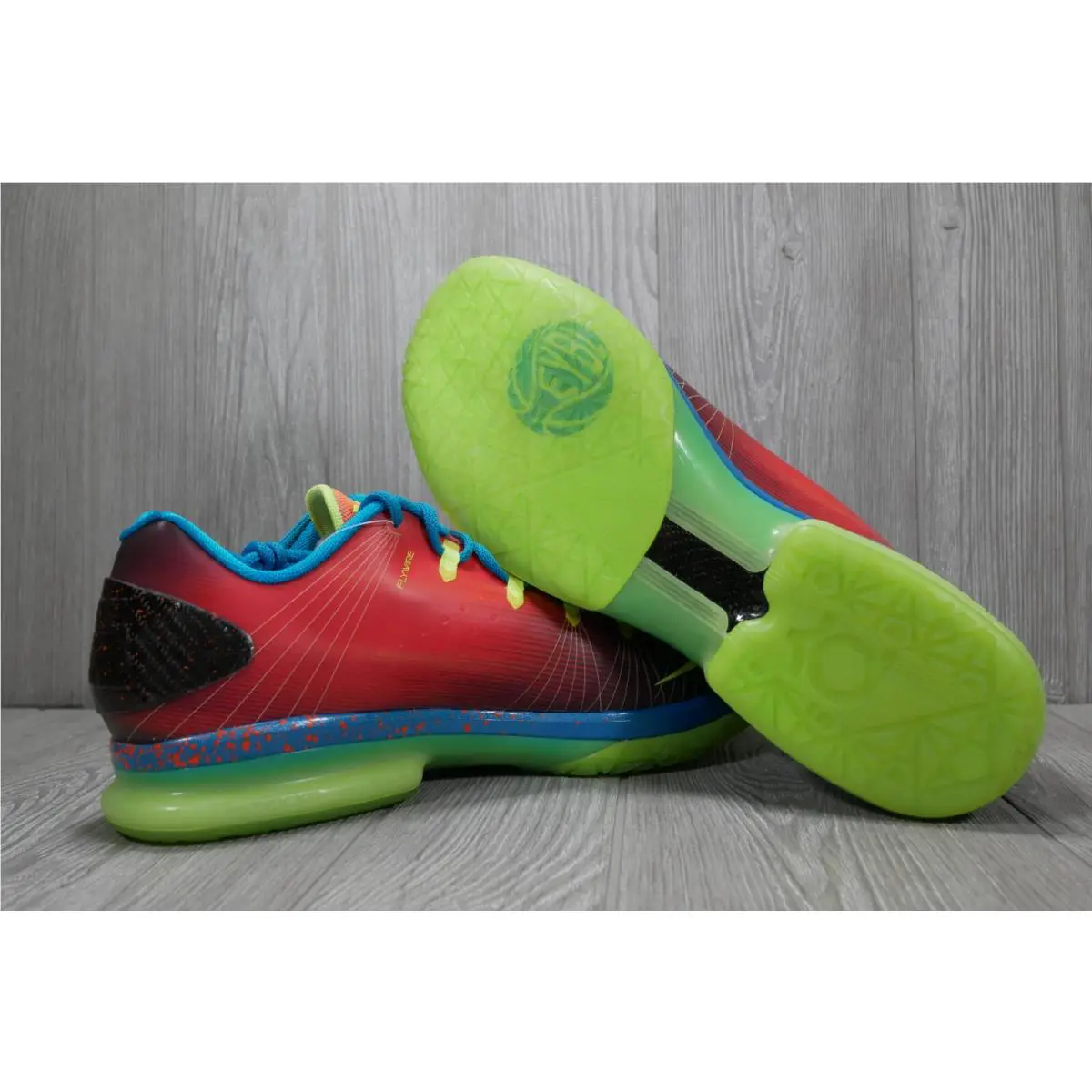 Nike shoes - 585386900 - 585386-900 - Multicolor 4