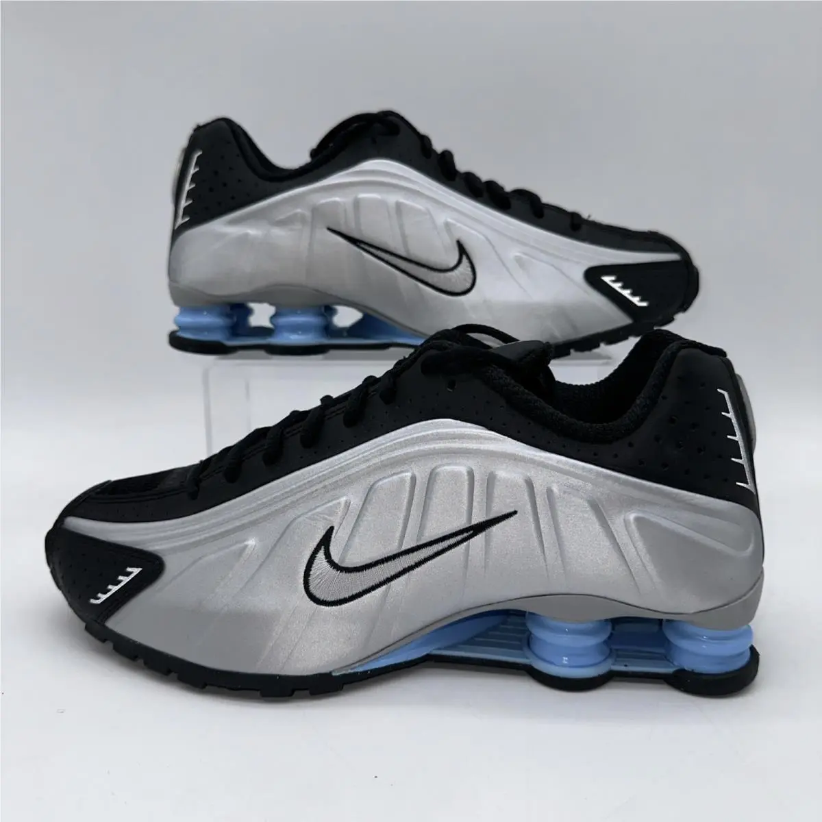 Men`s Size 10 Shox R4 HQ1988 004 Black/silver Running Sneaker Sports by Nike