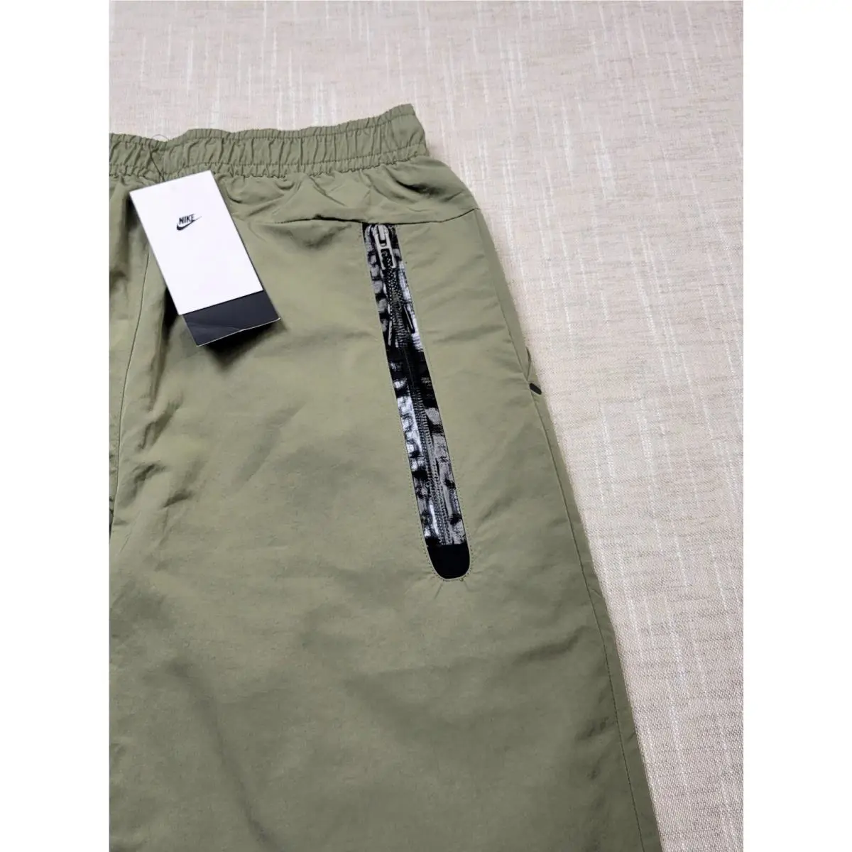 Nike clothing - DQ4343-222 - DQ4343222 - Olive Green Black 4