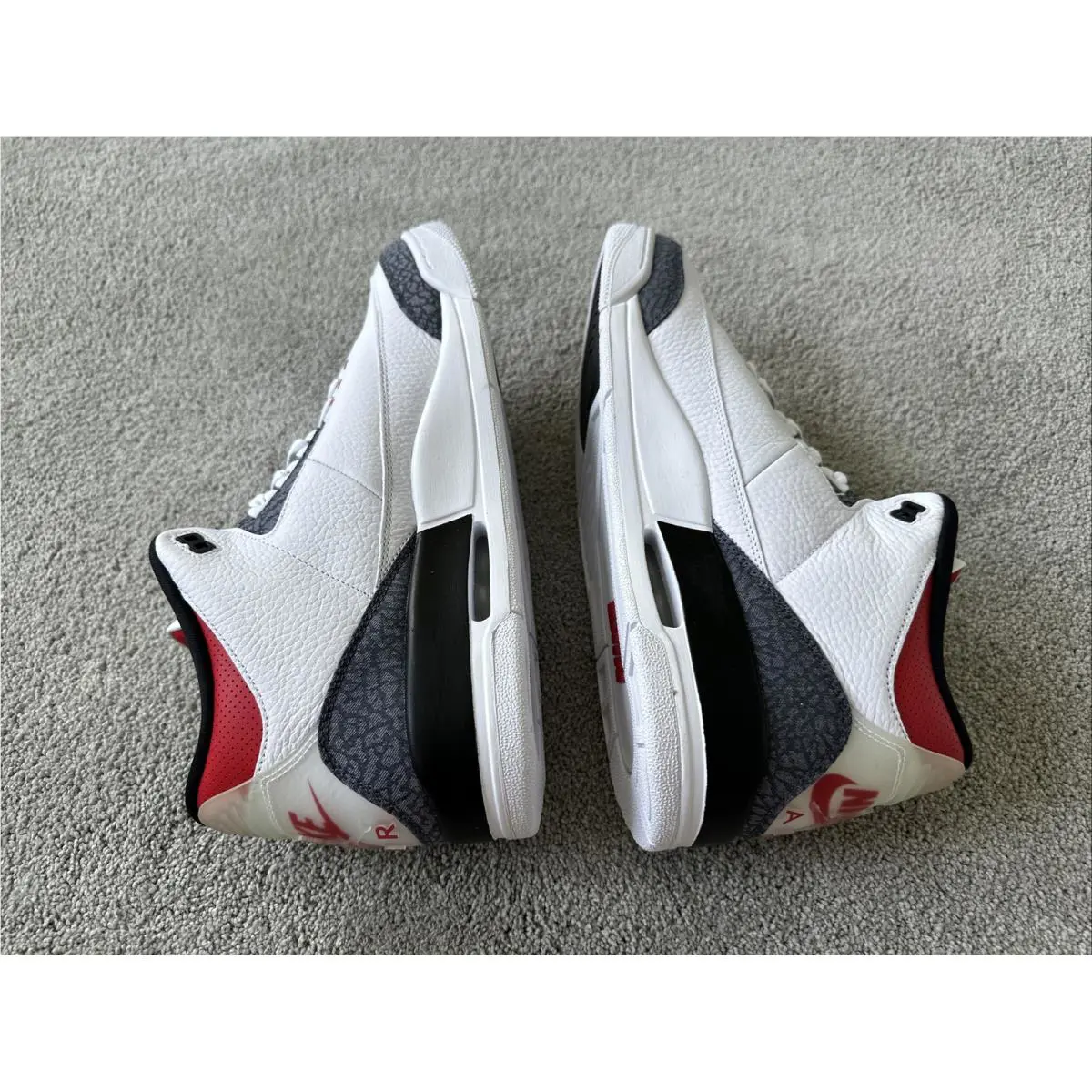 Nike shoes - Jordan 3 - Red 9