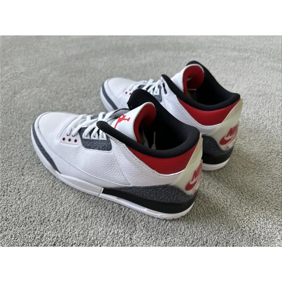 Nike shoes - Jordan 3 - Red 5