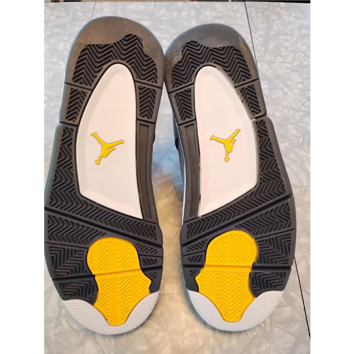 Nike shoes - Air Jordan 4 - Air - 308497-007 - Gray 2