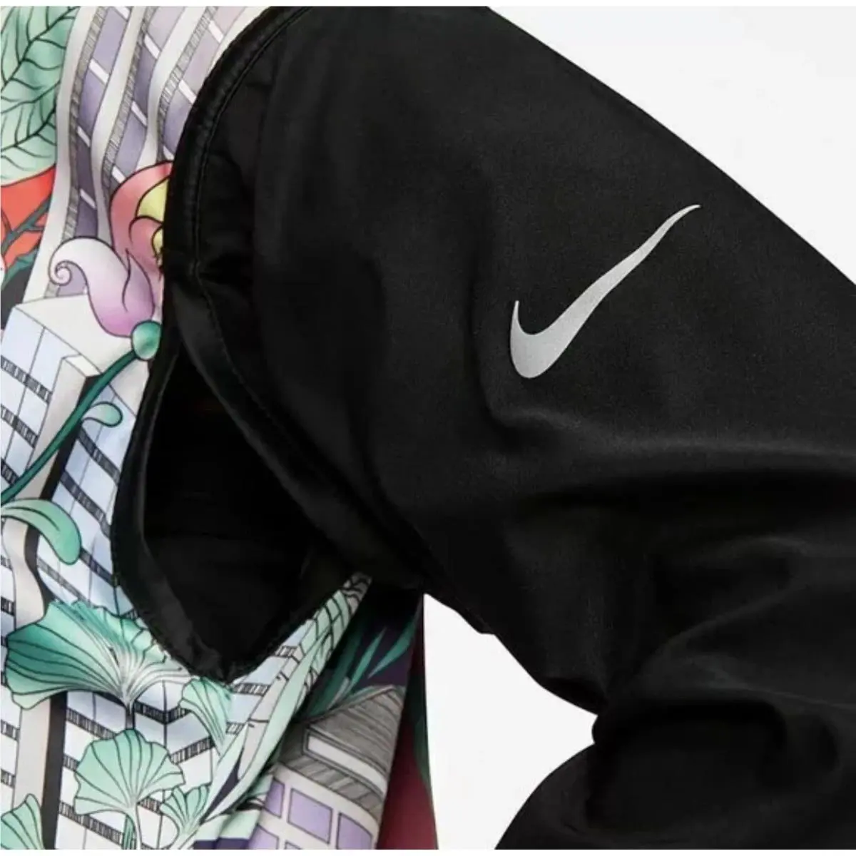 Nike clothing - Multicolor (UPC: 883419325809) 10