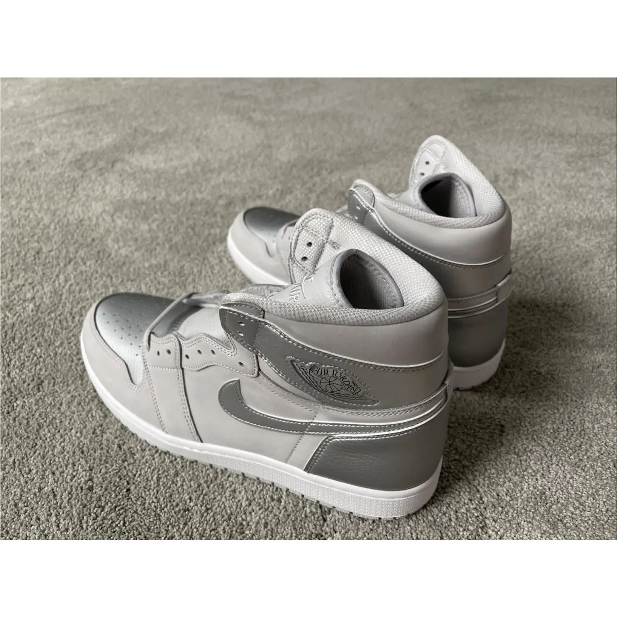 Nike shoes - Air Jordan Retro - Air Retro - Silver 4