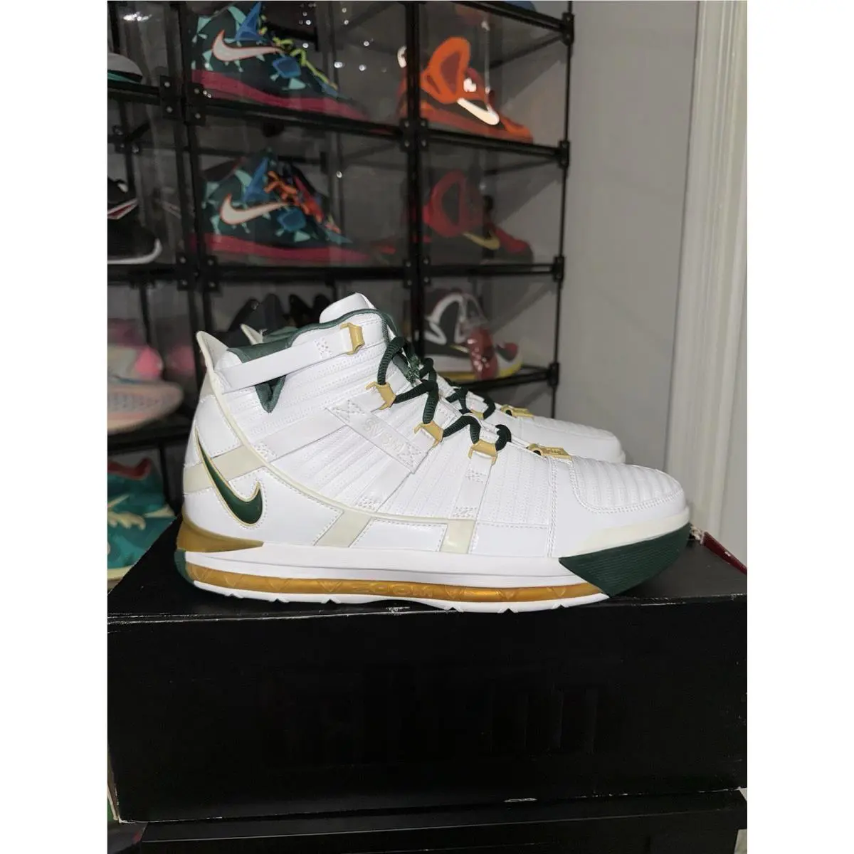 Nike shoes - Nike Zoom LeBron III - Zoom LeBron III - Gold 0