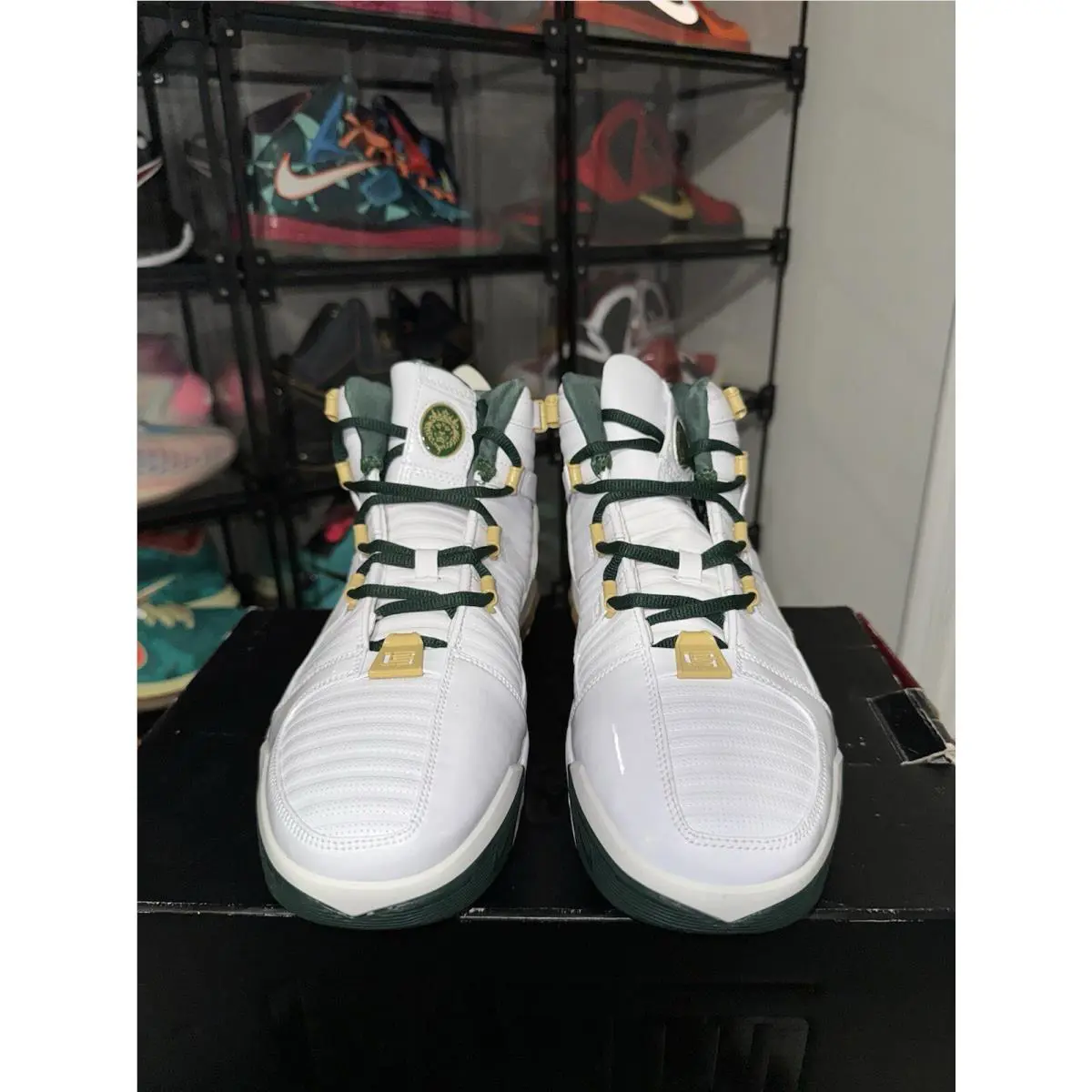 Nike shoes - Nike Zoom LeBron III - Zoom LeBron III - Gold 1