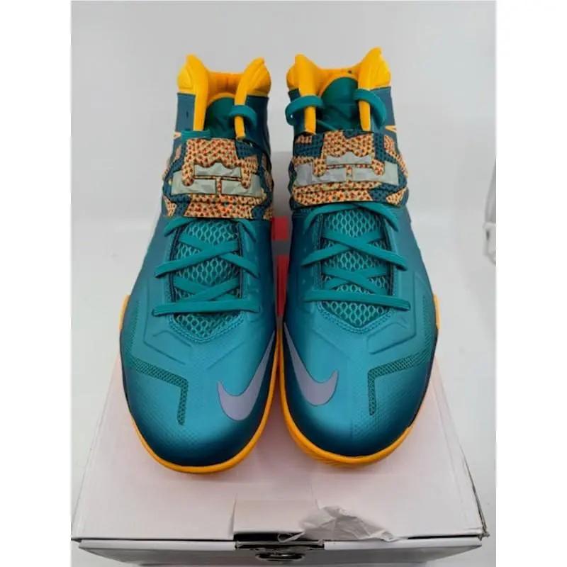 Nike shoes - Green 0