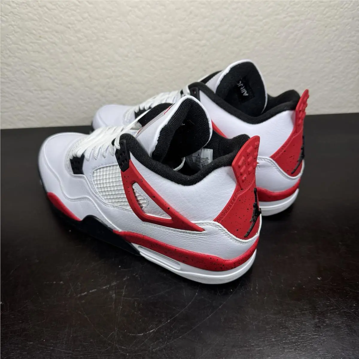 Nike shoes - Jordan Retro 4 - Retro - Red Cement 4