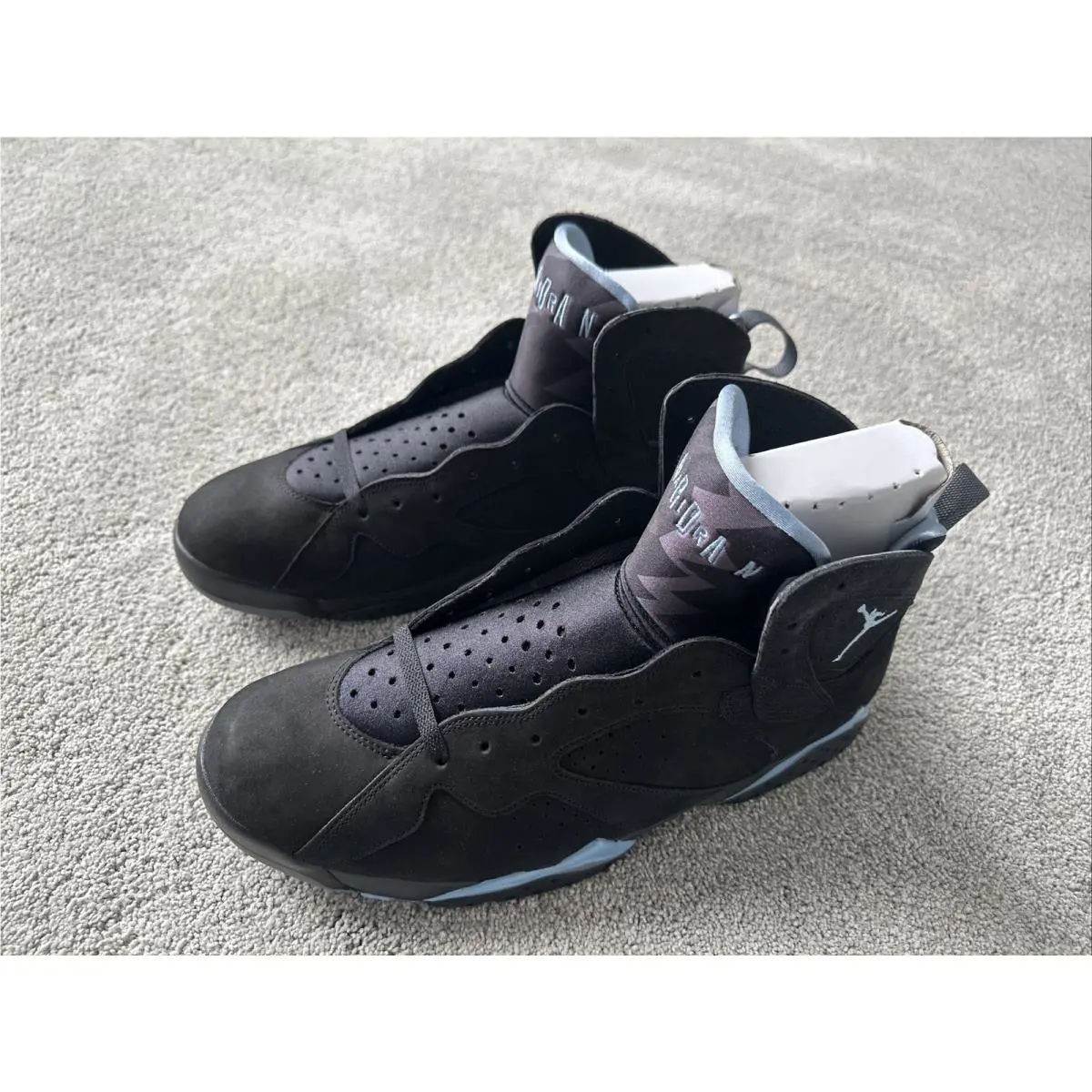 Nike shoes - Air Jordan 7 - Air - Black 3