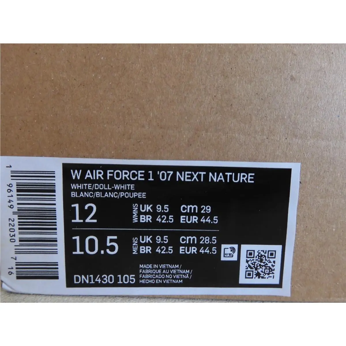 Nike shoes - Nike Air Force 1 `07 - DN1430 105 - White (UPC: 196149220307) 3