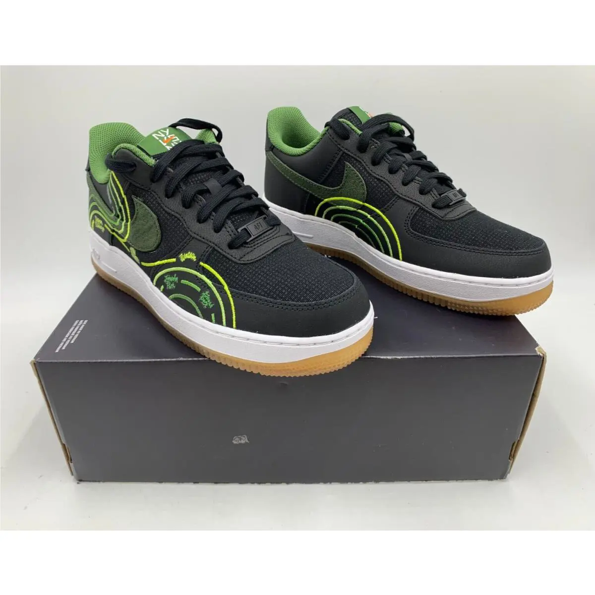 Nike shoes - Nike Air Force 1 `07 LV8 - Black & Green 1